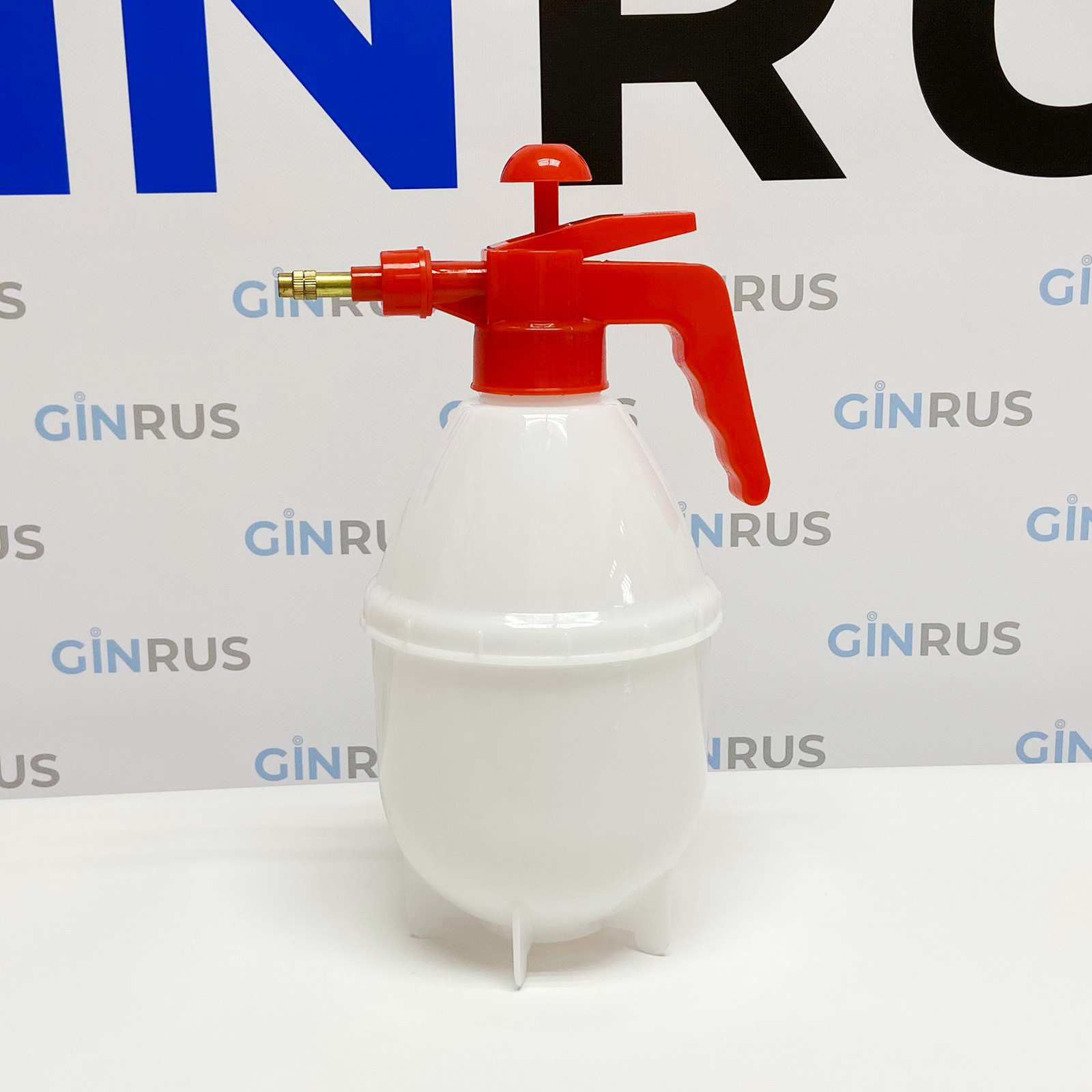 Распылитель белый 0,8л Китай