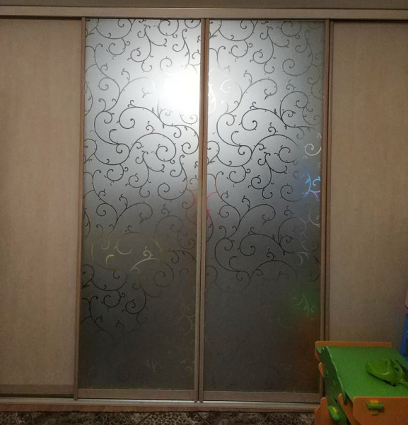 Пленка витражная статическая МН40 90см х 50м