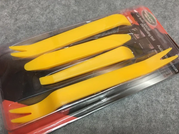 Набор для разбора обшивки из 4-х предметов G-004 (желтый пластик)