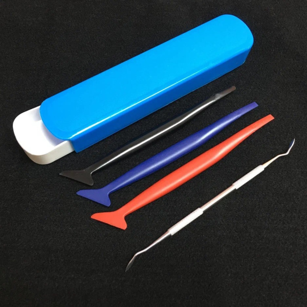 Набор из 4-х микроракелей (одна металлическая) синий пенал