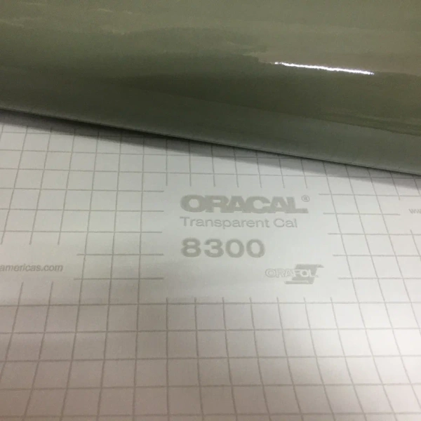 Пленка для фар Oracal 8300 (074, 1,0 м х 50 м) светло-серая