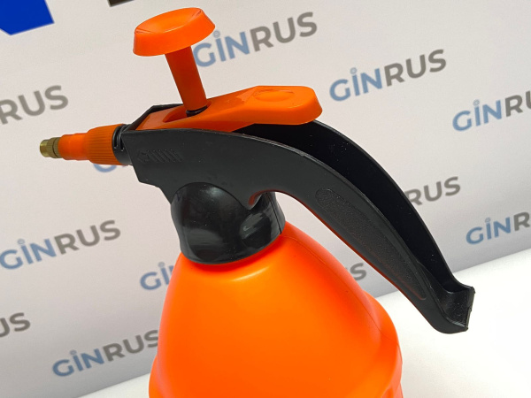 Распылитель 2л, спрейер оранжевый ТМ-92