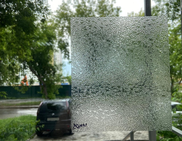 Пленка витражная статическая  МН05 90см. х 50м. (~мн10)