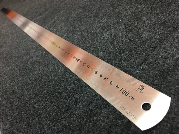 Линейка металлическая L-1000 мм