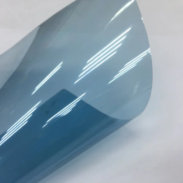 Пленка теплоотражающая Cold Blue 7090(CR70) 1,52*30м