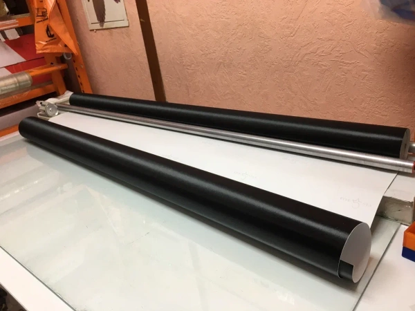 Пленка шлифованный алюминий черный (1,52*30м.)