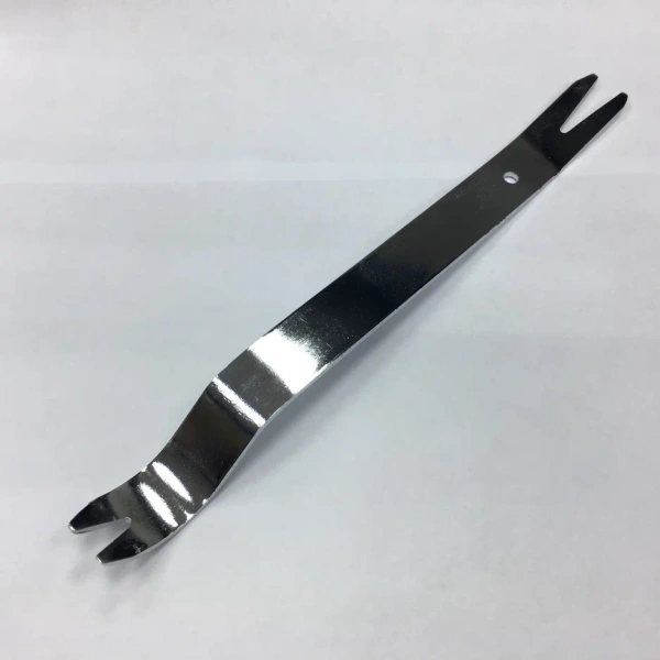 Металлический инструмент для съема пистонов (обшивки авто)