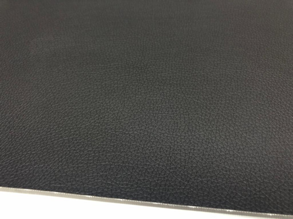 Винил-Экокожа Орегон СТРЕЙЧ ЧЕРНАЯ NEW ширина 1,35м толщина 0,65мм