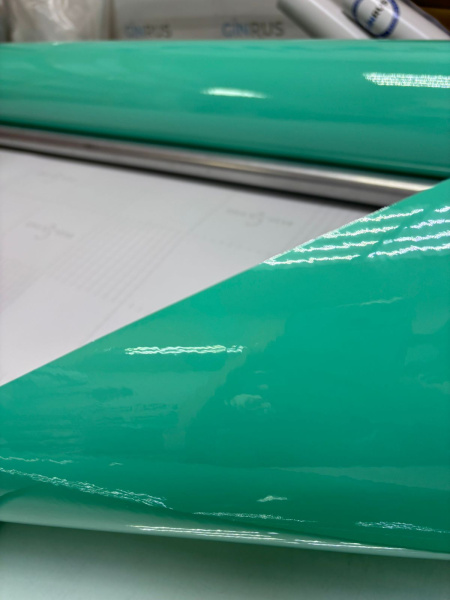 Пленка цвет Тиффани глянец голубой, 1,52*20м 5 star