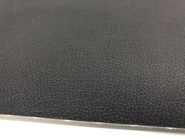 Винил-Экокожа Орегон СТРЕЙЧ ЧЕРНАЯ NEW ширина 1,35м толщина 0,65мм