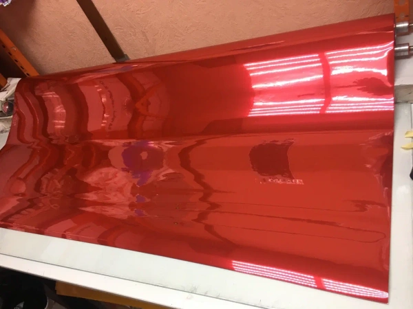 Пленка хром глянцевый красный PY-03, 98мкм, 152см*20м stretch