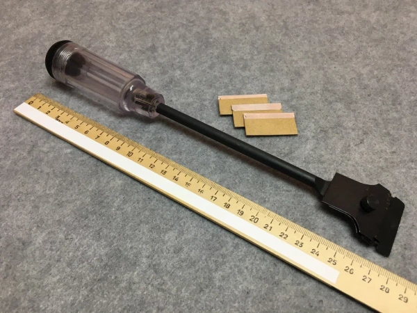 Скребок с ручкой-держателем для лезвий GEM s187 (с длинной насадкой)