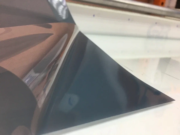 Полиуретановая пленка OPTIC SMOKE PPF 0,6*15м (фарная тонировка)