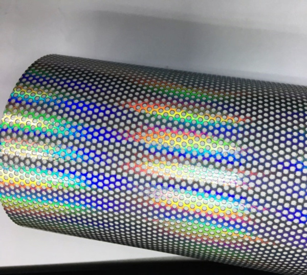 Перфорированная голографическая пленка на окна, 1,27*50м, Wh 6004 hologram one way vision