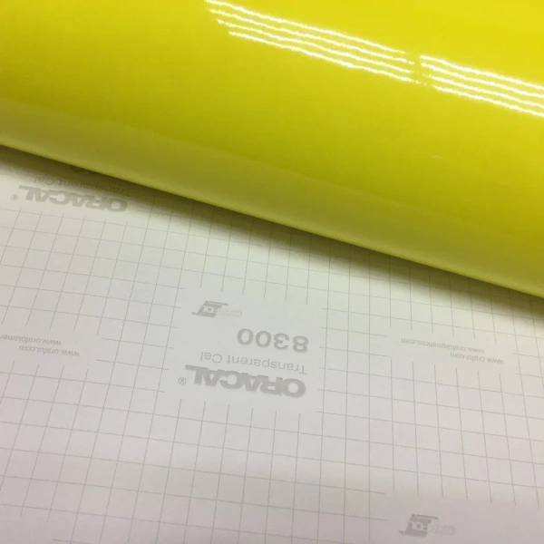 Пленка Oracal 8300 желтая (025, 50 м, 1.0 м, 13,3 кг.)