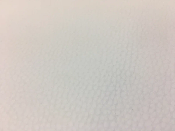 Винилискожа Аква структурная БЕЛАЯ ширина 1,4м толщина 0,9мм