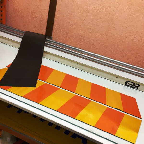 Желто-оранжевые магнитные полосы для а/м прикрытия (комплект 4 шт.), 850*200мм,