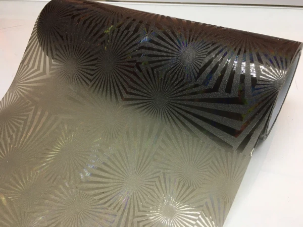 Пленка для фар цветок солнца черный R107-1, 154mkm