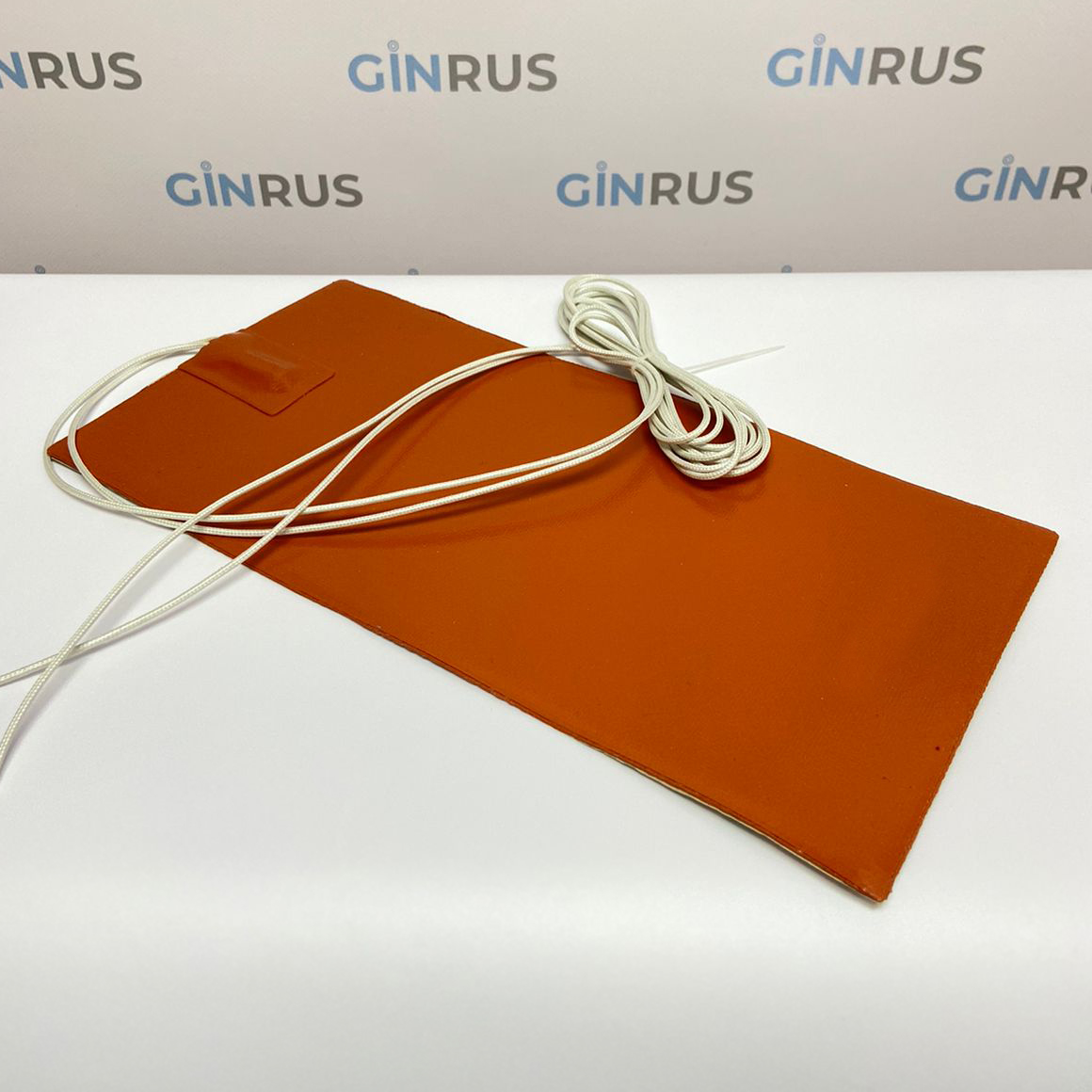 Нагревающая пластина 300*150мм 220v 45w 3М скотч, провод 2метра, с тепловой защитой 30С