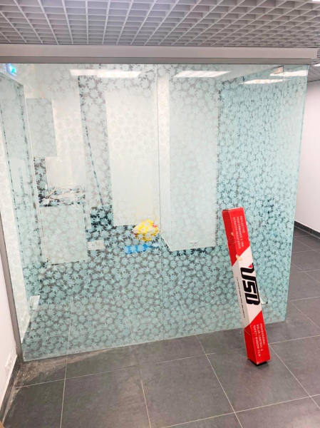 Декоративная пленка USB  PF 37-1, листопад, шир. 1,23 м