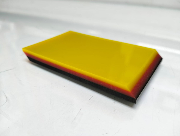 Выгонка средняя полиуретановая 3-х слойная , средней жесткости