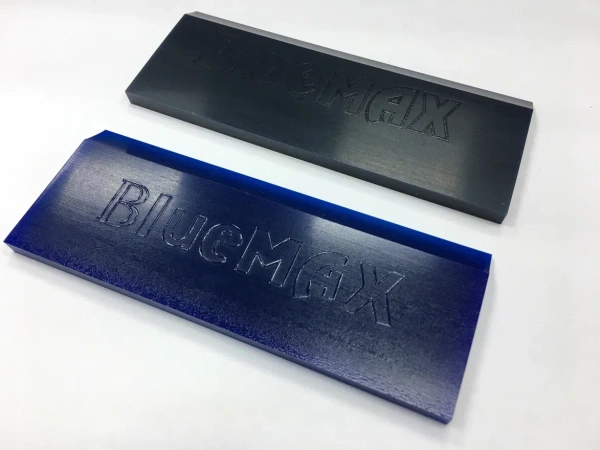 Вставка черная п/у Blue MAX 13см (без отверстий)