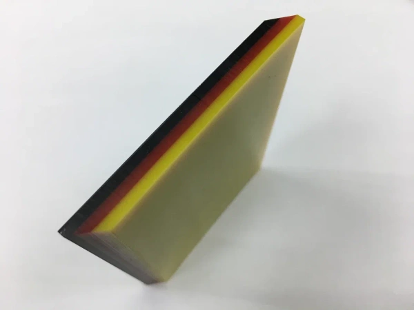 Выгонка большая полиуретановая 3-х слойная , средней жесткости