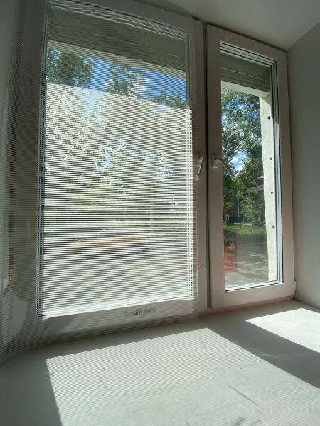 Декоративная пленка USB PF 14-1, полоса белая 4мм (1,52*30м.)