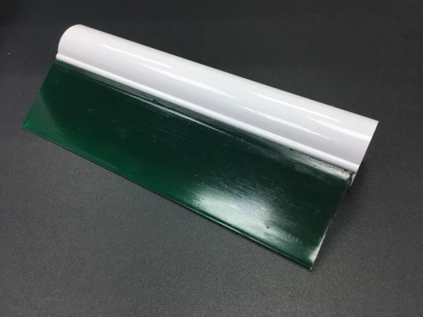 Выгонка желтая "турбо" 14см мягкая зеленая