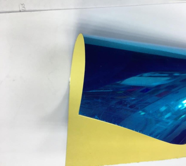 Декоративная самоклеющаяся пленка "Безопасное зеркало" 1м*100м,176мкм G2R-020A